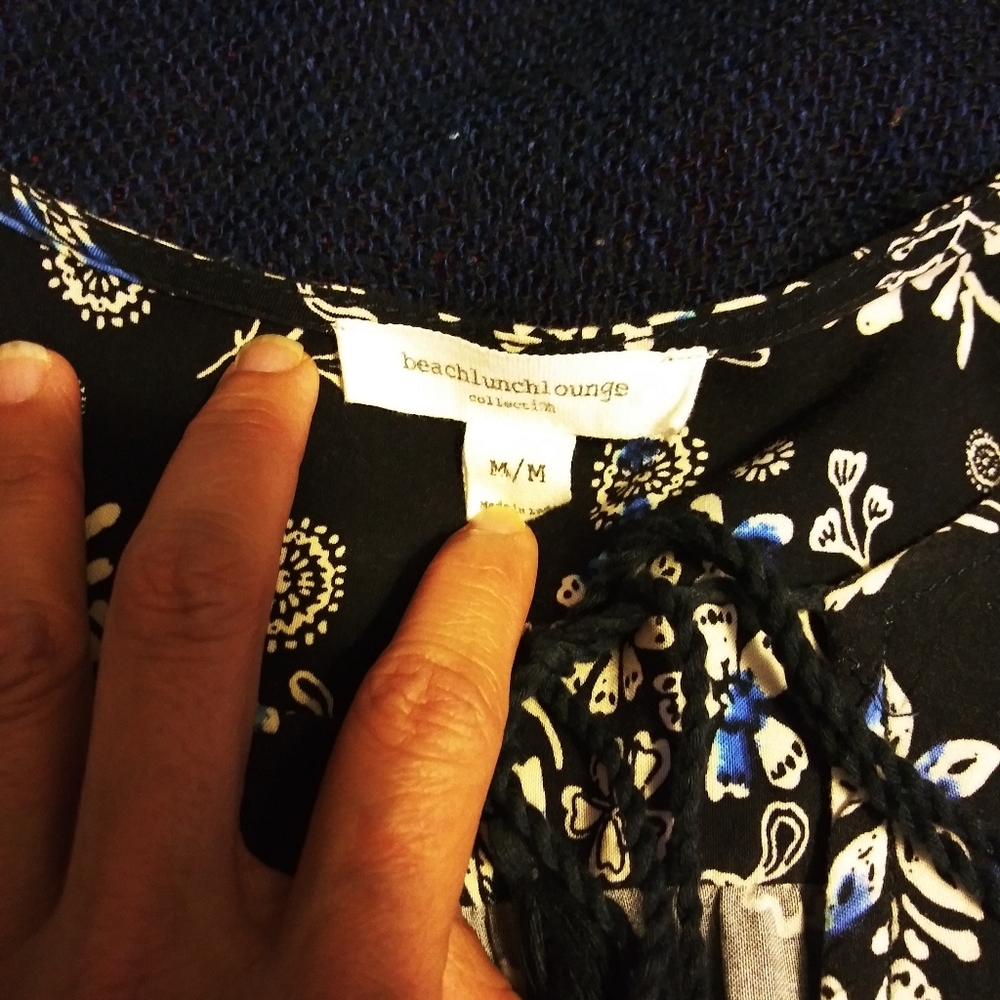 Dress - Picture 8 of 8